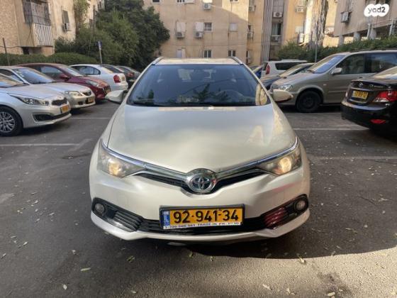 טויוטה אוריס הייבריד TS סטיישן הייבריד אוט' 1.8 (99 כ"ס) בנזין 2015 למכירה במודיעין מכבים רעות