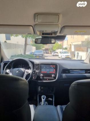 מיצובישי אאוטלנדר PHEV 4X4 Supreme הייבריד אוט' 5 מק' 2.4 (135 כ''ס) היברידי חשמל / בנזין 2020 למכירה בהרצליה
