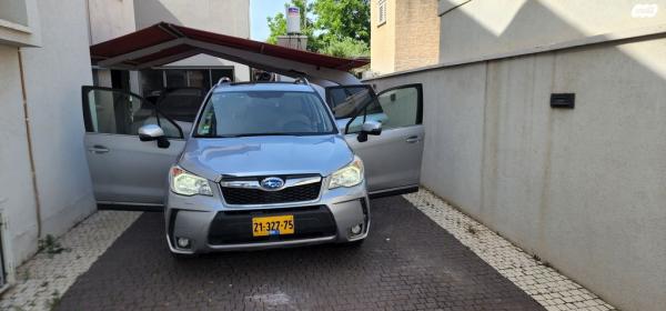 סובארו פורסטר 4X4 2.0XT Turbo אוט' 2.0 (240 כ''ס) בנזין 2014 למכירה בפתח תקווה
