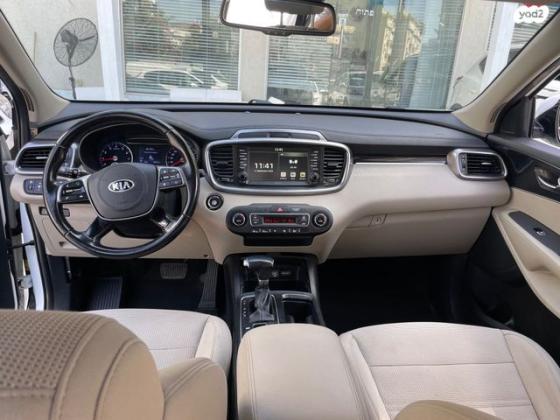 קיה סורנטו Urban אוט' 7 מק' 2.4 (188 כ"ס) בנזין 2019 למכירה ברחובות