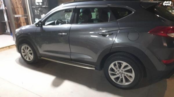 יונדאי טוסון Panoramic אוט' בנזין 2.0 (155 כ"ס) בנזין 2018 למכירה בעוזייר