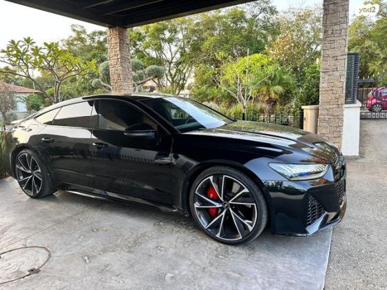 אאודי RS7 4X4 Sportback Standard אוט' 4.0 (600 כ''ס) בנזין 2021 למכירה בינוב