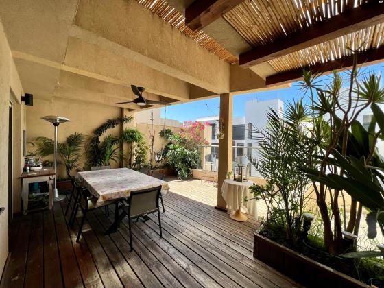 שדרות ביאליק 39 (אלון)