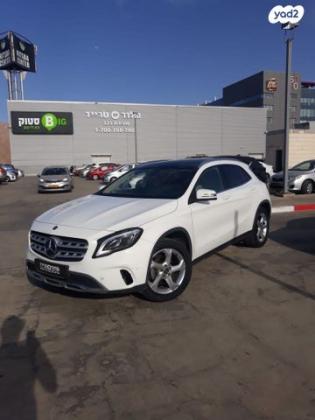 מרצדס GLA GLA200 Urban FL אוט' 1.6 (156 כ"ס) [2017 ואילך] בנזין 2019 למכירה בנתניה