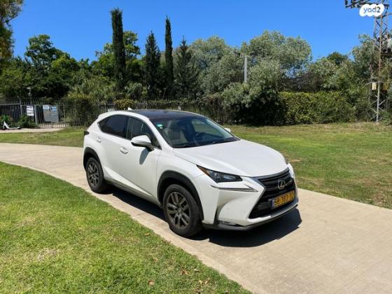 לקסוס NX NX200T Luxury אוט' 2.0 (238 כ"ס) בנזין 2015 למכירה בתל אביב יפו