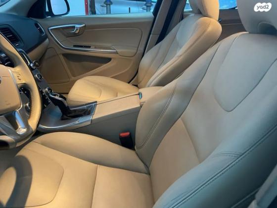 וולוו S60 T5 Kinetic אוט' 2.0 (245 כ''ס) בנזין 2016 למכירה בתל אביב יפו