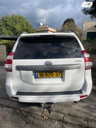 טויוטה לנד קרוזר ארוך 4X4 Luxury אוט' דיזל 7 מק' 2.8 (177 כ"ס) דיזל 2016 למכירה בנהריה