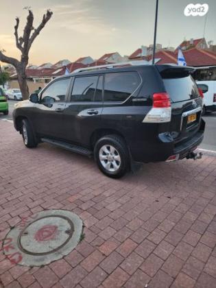 טויוטה לנד קרוזר ארוך Select 60th אוט' דיזל 7 מק' 3.0 (190 כ"ס) דיזל 2013 למכירה בקרית אתא