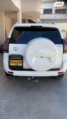 טויוטה לנד קרוזר קצר 4X4 Luxury אוט' דיזל 2.8 (177 כ"ס) דיזל 2016 למכירה באכסאל