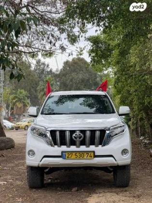 טויוטה לנד קרוזר ארוך 4X4 Select אוט' דיזל 7 מק' 3.0 (173 כ''ס) דיזל 2011 למכירה בפתח תקווה