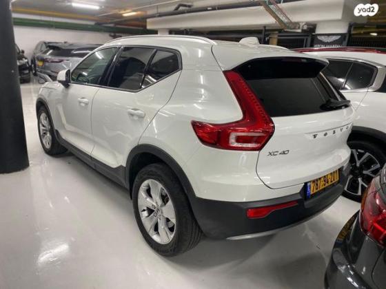 וולוו XC40 T4 Momentum Plus אוט' 2.0 (190 כ''ס) בנזין 2020 למכירה בהרצליה