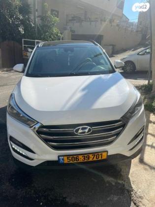 יונדאי טוסון Luxury אוט' בנזין 2.0 (155 כ"ס) בנזין 2018 למכירה בנצרת