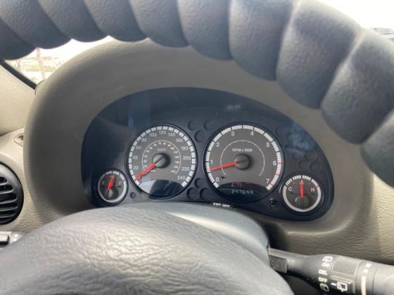 ג'יפ / Jeep ליברטי (עד 2013) 4X4 Sport אוט' 3.7 (204 כ''ס) [2006-2007] בנזין 2006 למכירה בתל אביב יפו