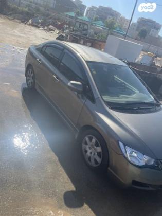 הונדה סיוויק סדאן החדשה LS אוט' 1.8 (140 כ''ס) בנזין 2008 למכירה ברחובות