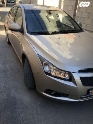 שברולט קרוז LT סדאן אוט' 1.8 (140 כ''ס) בנזין 2011 למכירה בכפר יאסיף