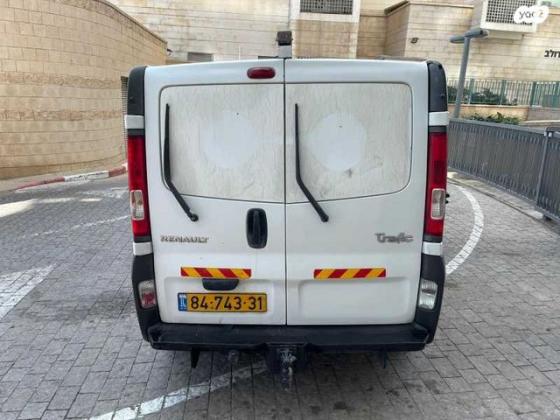 רנו טראפיק ארוך L1H1 ארוך/נמוך ידני דיזל 3 מ' 4 דל' 2.0 (115 כ''ס) דיזל 2014 למכירה בתל אביב יפו