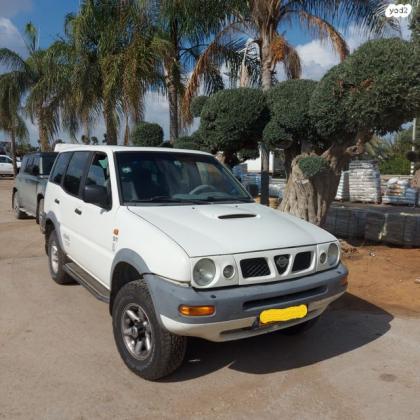 ניסאן טראנו ארוך 4X4 SR אוט' דיזל 2.7 (125 כ''ס) דיזל 1999 למכירה בהוד השרון