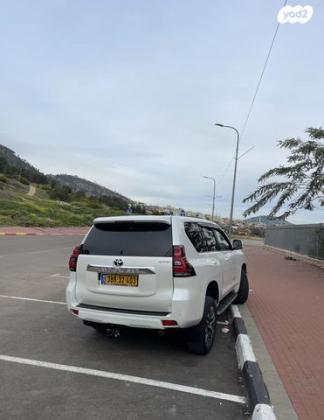 טויוטה לנד קרוזר ארוך Sahara אוט' 7 מק' דיזל 5 דל' 2.8 (204 כ"ס) דיזל 2023 למכירה באכסאל