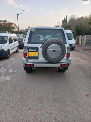 טויוטה לנד קרוזר פרדו ארוך 4X4 Luxury אוט' בנזין 5 מק' 3.4 (180 כ''ס) בנזין 2003 למכירה בשוהם