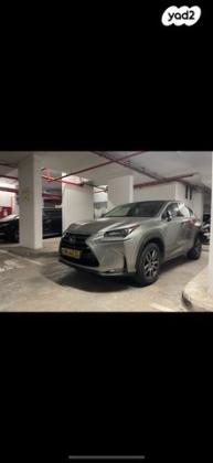 לקסוס NX 4X4 NX200T Premium אוט' 2.0 (238 כ"ס) בנזין 2016 למכירה בנתניה