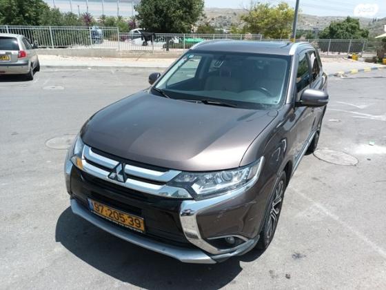 מיצובישי אאוטלנדר Intense אוט' 7 מק' 2.0 (150 כ"ס) בנזין 2017 למכירה בשוהם