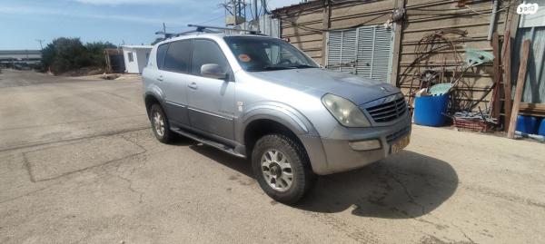 סאנגיונג רקסטון 4X4 RX270 אוט' דיזל 7 מק' 2.7 (165 כ''ס) דיזל 2005 למכירה ביונתן