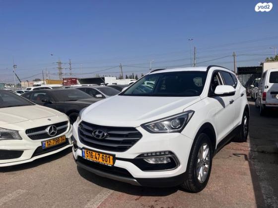 יונדאי סנטה פה 4X4 Premium אוט' בנזין 7 מק' 2.4 (185 כ''ס) בנזין 2018 למכירה בחולון