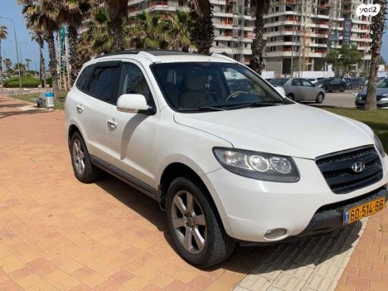 יונדאי סנטה פה 4X4 Executive אוט' בנזין 5 מק' 2.7 (189 כ''ס) בנזין 2009 למכירה בבת ים