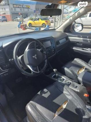מיצובישי אאוטלנדר 4X4 Limited אוט' 7 דיזל מק' 2.3 (150 כ"ס) דיזל 2015 למכירה באשקלון