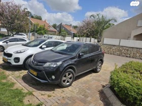 טויוטה RAV4 ארוך 4X4 Premium אוט' 2.0 (151 כ''ס) בנזין 2015 למכירה בבת חפר