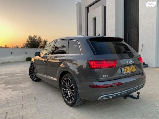אאודי Q7 4X4 Premium חשמלי דיזל אוט' 5 מק' 3.0 (374 כ''ס) היברידי חשמל / דיזל 2019 למכירה ברמת גן