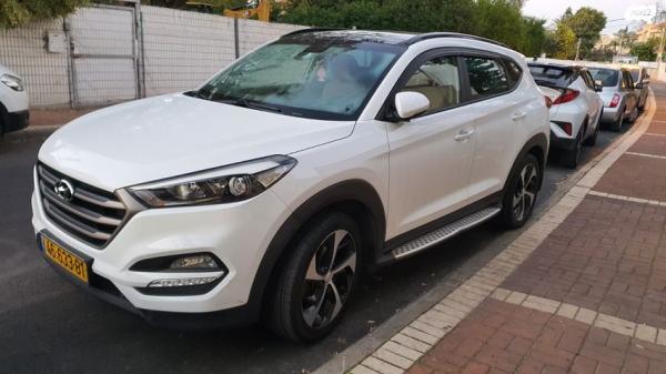 יונדאי טוסון Open Sky אוט' בנזין 2.0 (155 כ"ס) בנזין 2017 למכירה בפתח תקווה