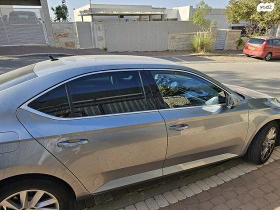 סקודה סופרב (2019 ואילך) Ambition FL אוט' סדאן 1.5 (150 כ''ס) בנזין 2021 למכירה בנווה אילן