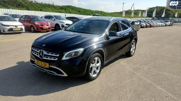 מרצדס GLA GLA200 Urban FL אוט' 1.6 (156 כ"ס) [2017 ואילך] בנזין 2019 למכירה ב