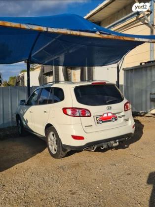 יונדאי סנטה פה 4X4 Luxury אוט' דיזל 7 מק' 2.2 (197 כ''ס) דיזל 2011 למכירה באשדוד