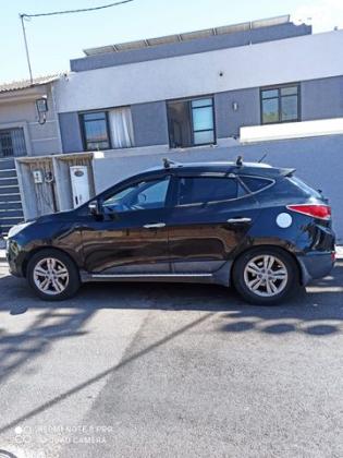 יונדאי iX35 4X4 Inspire אוט' 2.0 (163 כ''ס) בנזין 2012 למכירה בראשון לציון