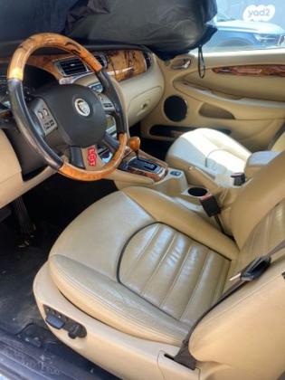 יגואר X-Type 4X4 SE אוט' 2.5 (194 כ''ס) בנזין 2009 למכירה ברמת השרון