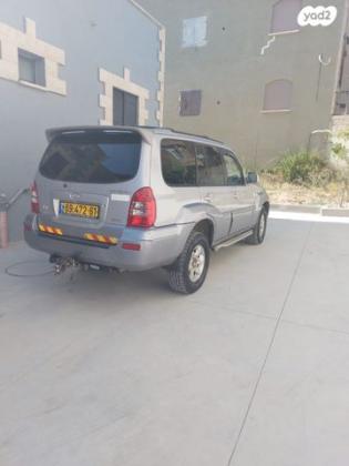 יונדאי טאראקן 4X4 GLS אוט' דיזל 7 מק' 2.9 (165 כ''ס) דיזל 2006 למכירה במשהד
