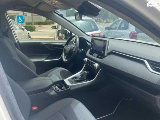 טויוטה RAV4 הייבריד E-volve הייבריד אוט' 2.5 (178 כ''ס) בנזין 2019 למכירה ברעננה