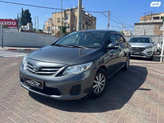 טויוטה קורולה GLI אוט' 1.6 (124 כ''ס) בנזין 2010 למכירה בפתח תקווה