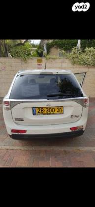 מיצובישי אאוטלנדר Instyle אוט' 5 מק' 2.0 (150 כ"ס) בנזין 2014 למכירה במבשרת ציון