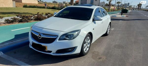 אופל אינסיגניה Edition הצ'בק אוט' דיזל 2.0 (170 כ''ס) דיזל 2016 למכירה באשדוד