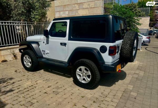 ג'יפ / Jeep רנגלר קצר 4X4 2D Sport WO אוט' 2.0 (272 כ''ס) בנזין 2021 למכירה בחיפה