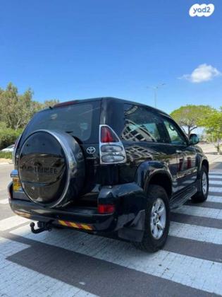 טויוטה לנד קרוזר קצר 4X4 Premium אוט' דיזל 3.0 (173 כ''ס) דיזל 2006 למכירה בחולון