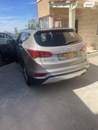יונדאי סנטה פה 4X4 Elite אוט' בנזין 7 מק' 2.4 (192 כ''ס) בנזין 2016 למכירה בחיפה