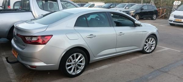 רנו מגאן גראנד קופה Intense אוט' דיזל 1.5 (110 כ"ס) דיזל 2017 למכירה בכפר סבא