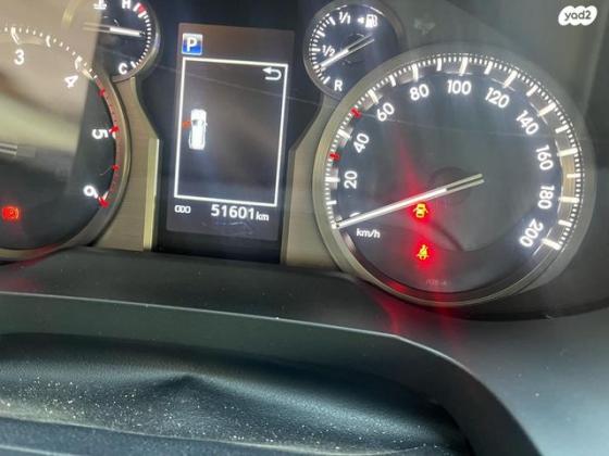טויוטה לנד קרוזר ארוך 4X4 Limited אוט' דיזל 7 מק' 2.8 (177 כ"ס) דיזל 2019 למכירה בבוקעתא