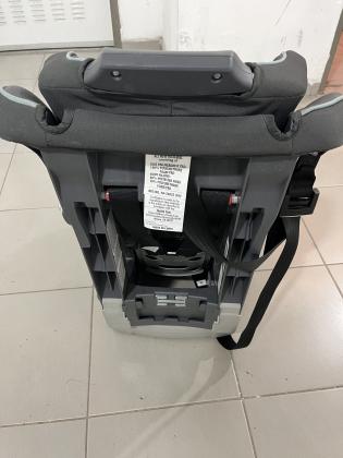 כסא ביטוח לרכב של Gracoמגיל