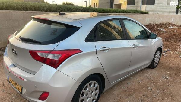 יונדאי i30 Inspire אוט' 1.6 (135 כ"ס) בנזין 2013 למכירה בפתח תקווה