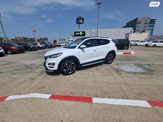 יונדאי טוסון Luxury אוט' בנזין 2.0 (155 כ"ס) בנזין 2019 למכירה בנתניה